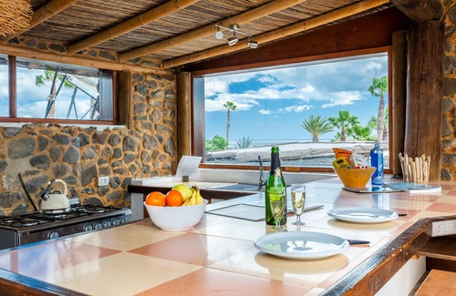Haria Apartment | Eco Luxury Yurt Suite, Pool, Play Park, near a Sandy Beach and Restaurants