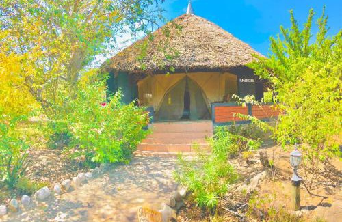 Maasai Mara Hotel | Eco Mara Tented Camp