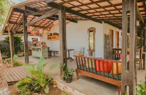 Vila da Trinta Hotel | EcoCharme Pousada Netuno