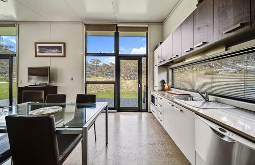 Crackenback House | Ecocrackenback 16 Sustainable chalet close to the slopes