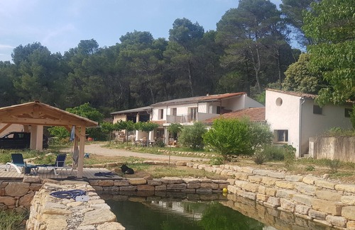 Flayosc Cottage | Ecological gite with natural swimming pool