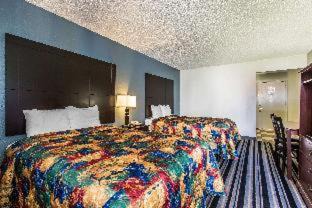 Ardmore Hotel | Econo Lodge Ardmore