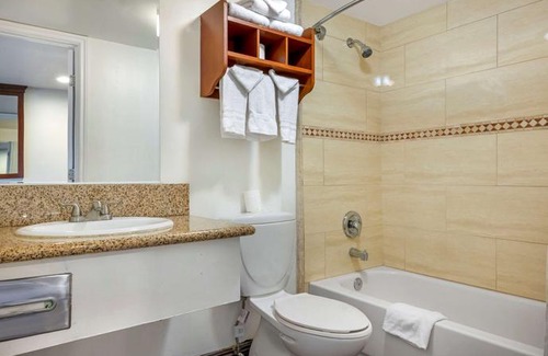 Moreno Valley Hotel | Econo Lodge Moreno Valley