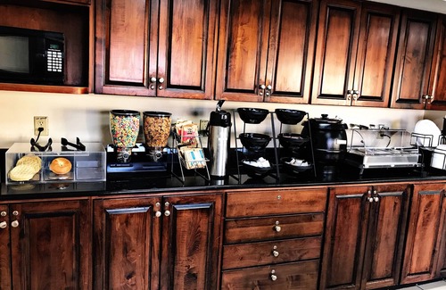 Kreole Hotel | Econo Lodge Moss Point - Pascagoula