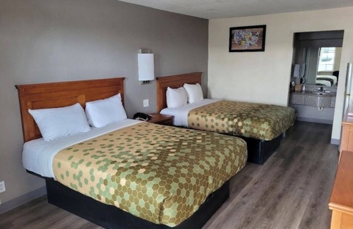 Temple Hotel | Econo Lodge Temple