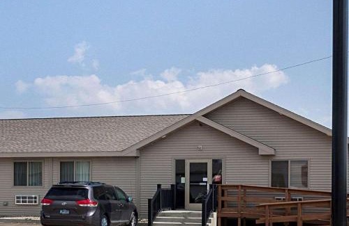 Jamestown Cabin | Econo Lodge