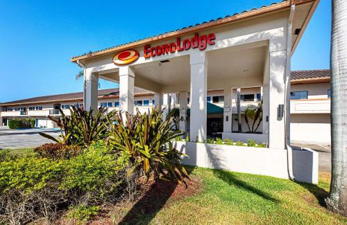 Vero Beach Cabin | Econo Lodge Vero Beach - Downtown