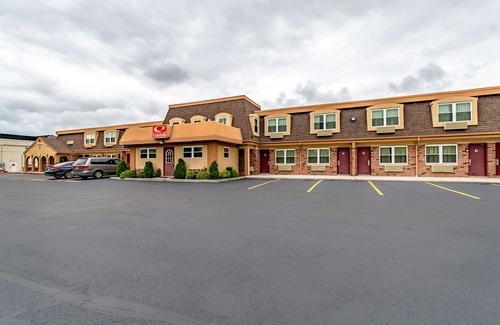 Worthington Hotel | Econo Lodge Worthington