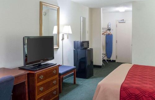 Yazoo City Cabin | Econo Lodge Yazoo City