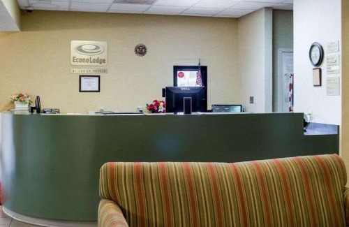 Yazoo City Cabin | Econo Lodge Yazoo City