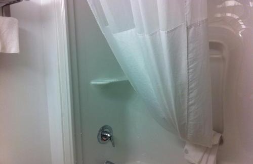 Huntsville Hotel | Econolodge Huntsville