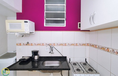Copacabana Apartment | Economic studio with sea view in Copacabana