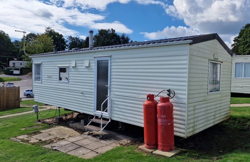 Hastings Apartment | Eden at Coghurst Hall Holiday Park, Hastings