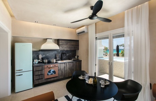 Naxos Hotel | Eden Beachfront Residences & Suites
