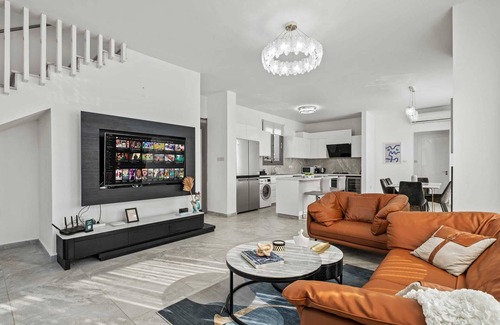 Emba Villa | Eden Blue Luxury Villa by Nomads