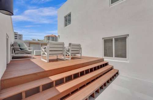 Barrier Island Apartment | Eden Escape: Walk to FLT Beach - 1201
