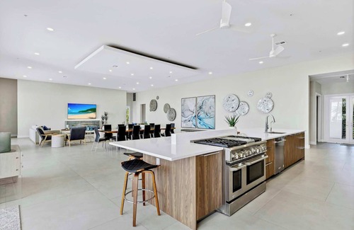 Captiva House | Eden - Iconic Beach Villa Fall Savings!