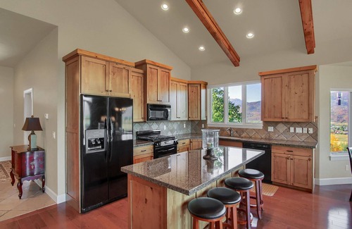 Eden House | Eden Mountain Getaway