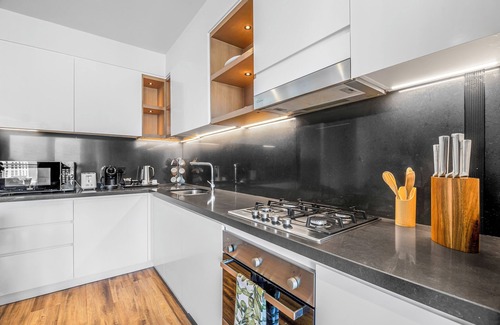 Dubai Marina Apartment | EDEN’S Homes & Villas - VIDA Dubai Marina Residences