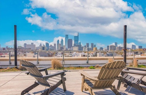 Fairmount Apartment | Eden Studio | Rooftop, Gym, Game Room