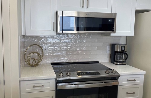 Panama City Beach Hotel | Edgewater Beach Resort Water front 2/2 . Low floor . Great view. Super Clean!