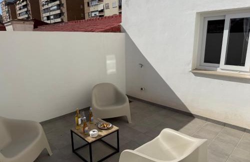 Bailen-Miraflores Apartment | EDIFICIO La Botica de Enrique