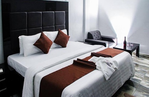 Port Harcourt Hotel | EdisPremier Hotel & Suites