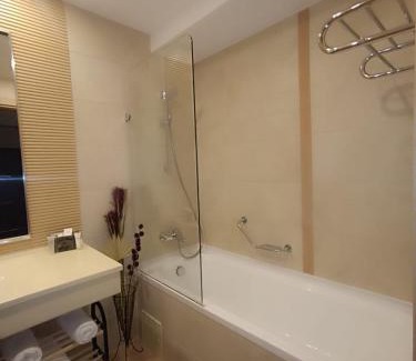 Sector 4 Apartment | EDUARD Elegance Studio 3