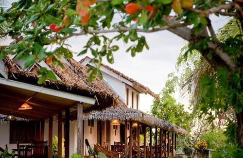 Nosy Be House | eEnjoy your relaxing vacation right on the beach at hotel Belvedere "la Villa"