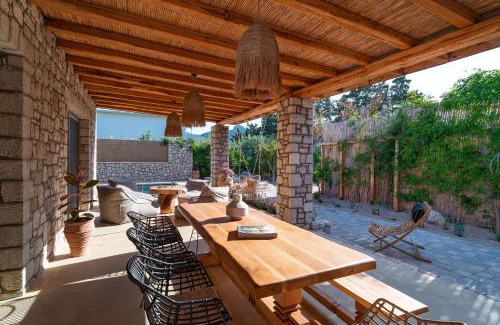 Kolymbia Villa | Eftopia Villa Kolympia by Onar Villas