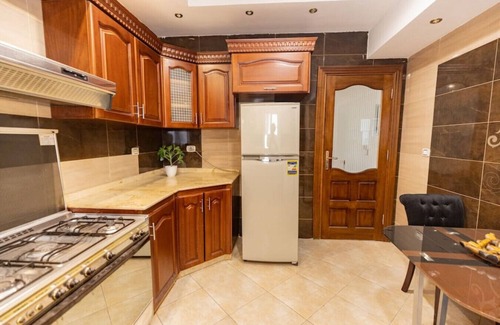 Taqseem Laselky Apartment | Hibiscus Haven Suite 3BR