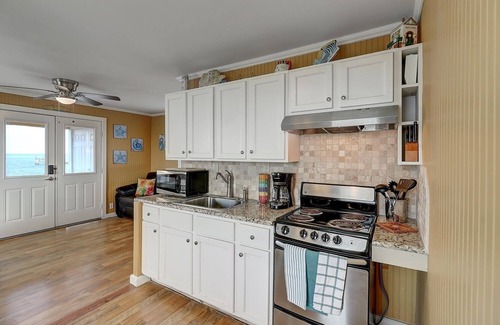 Taft House | Egery Island Dream 4 Bedroom Home by RedAwning