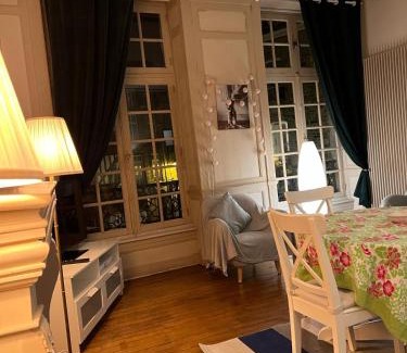 Dinan Apartment | EGLANTINE APPARTEMENT CENTRE HISTORIQUE DE DINAN