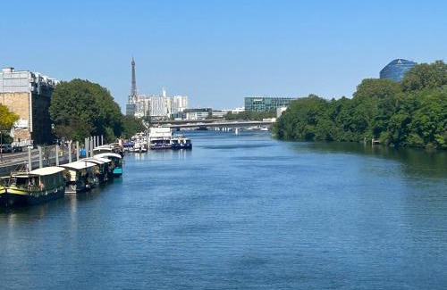 Republique–Point-du-Jour Apartment | EIFFEL TOWER SEINE RIVER VIEW PARIS 88 square meters