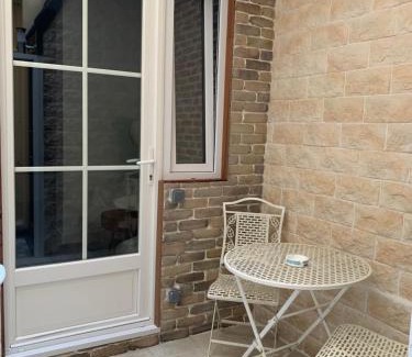 Faubourg Saint-Germain Apartment | Eiffel Tower studio with patio