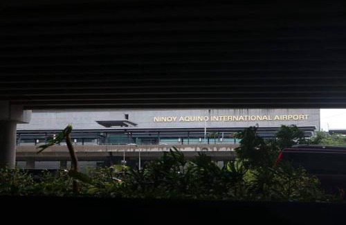 Pasay Apartment | Eighty One Newport Boulevard