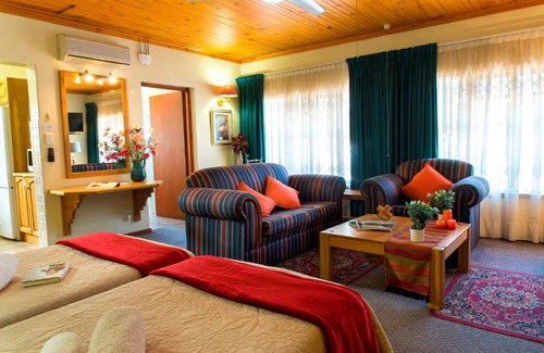 Die Boord Apartment | Eikepark Self Catering