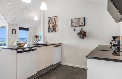 Grønninghoved Strand House | "Eino" - 30m from the sea by Interhome