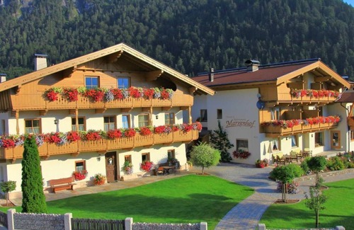 Pertisau Apartment | Einzelzimmer - Apartements & Pension Marxenhof