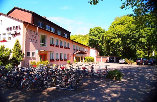 Tuebingen Apartment | Einzelzimmer mit Dusche und WC