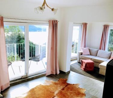 Massino Visconti House | Einzigartiges Haus mit wunderbaren Seeblick auf Lago Maggiore