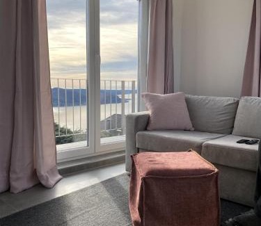 Massino Visconti House | Einzigartiges Haus mit wunderbaren Seeblick auf Lago Maggiore