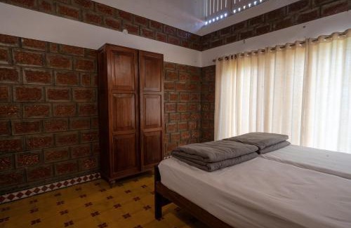 Vaikom Bed & Breakfast | Ekantha Ala