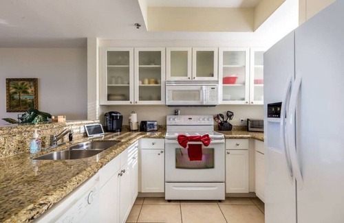 Ruskin Apartment | El Capitan U429 2. Little Harbor Beach Resort Tampa Bay