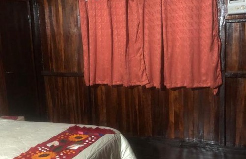 Itacurubi de la Cordillera House | El cuarto sobre el Yhaguy