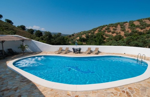 Algarinejo Apartment | El Granero at Molino la Ratonera, a riverside location by a restored watermill.