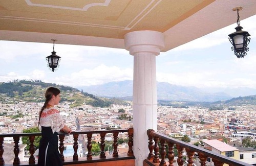 Otavalo Apartment | El Hostal Cuenta con un Mirador y una Vista Panorámica de la Ciudad