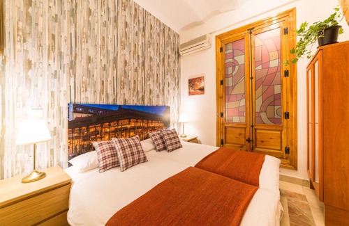 Centro Apartment | El Jardín del Ángel Yolka