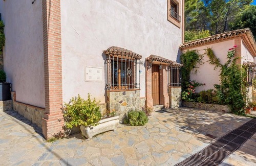 Montecorto Villa | El Manantial de Montecorto by Ruralidays