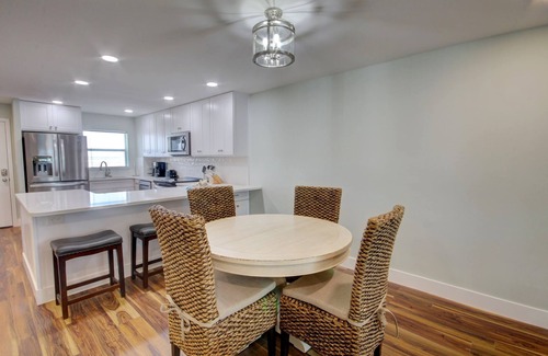 Fort Walton Beach Condo | El Matador 422 - FREE TICKETS! Your stay includes free tickets to many area attractions!